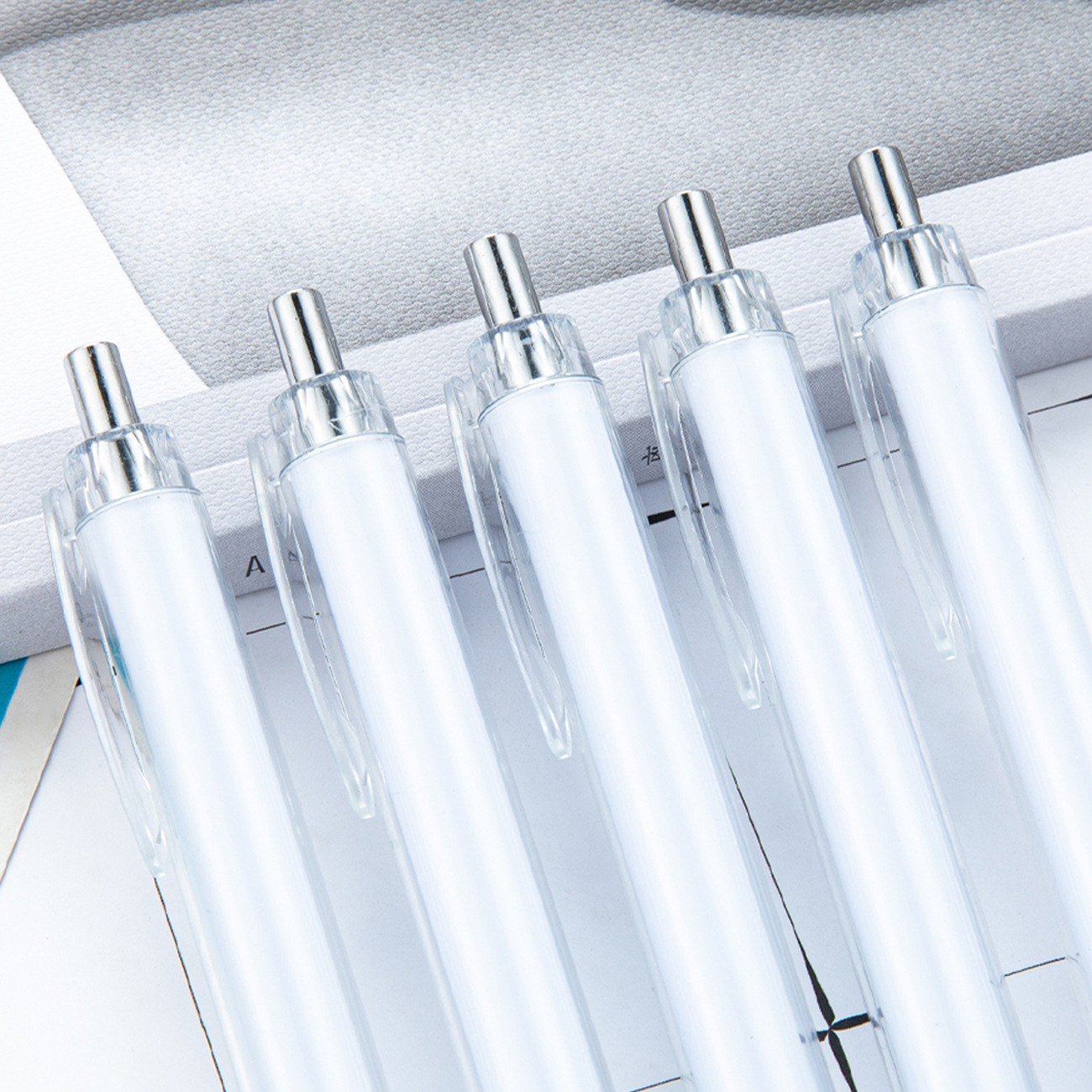 Nuevo bolígrafo de inserción de papel hecho a mano, rollo de varilla interior de bricolaje, bolígrafo blanco pequeño, película de impresión transferable, bolígrafo de plástico de presión