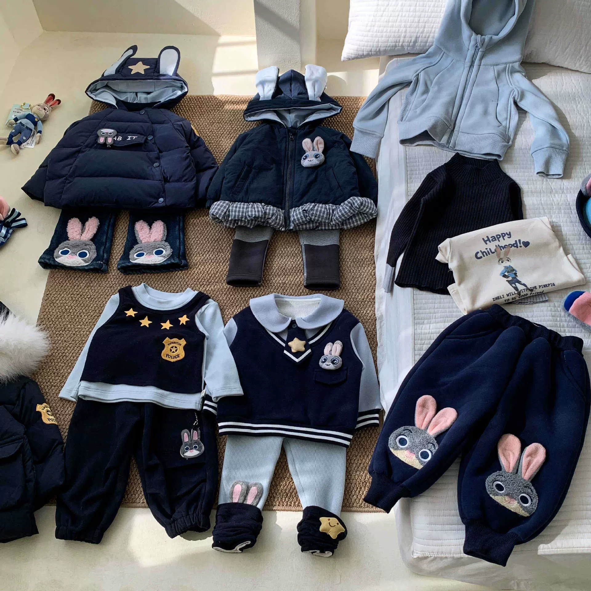 维木童装女童套装洋气加厚超好看儿童衣服外套裤子羽绒服宝宝冬装