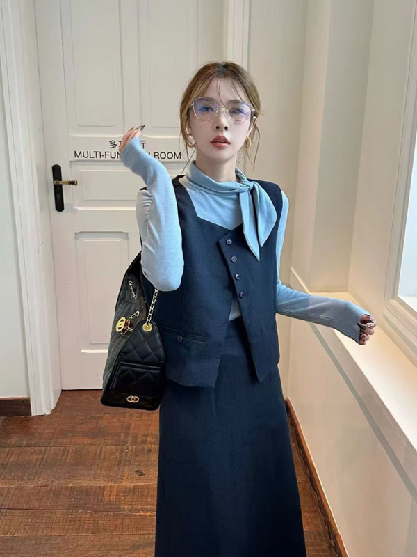 时尚休闲半身裙套装女2025年秋季新款马甲背心长袖针织衫三件套潮|undefined