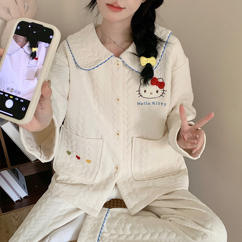 かわいいクレヨンしんちゃん空気綿のパジャマ