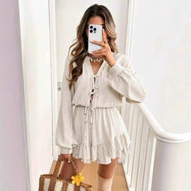 连衣裙;女式T恤;女式卫衣