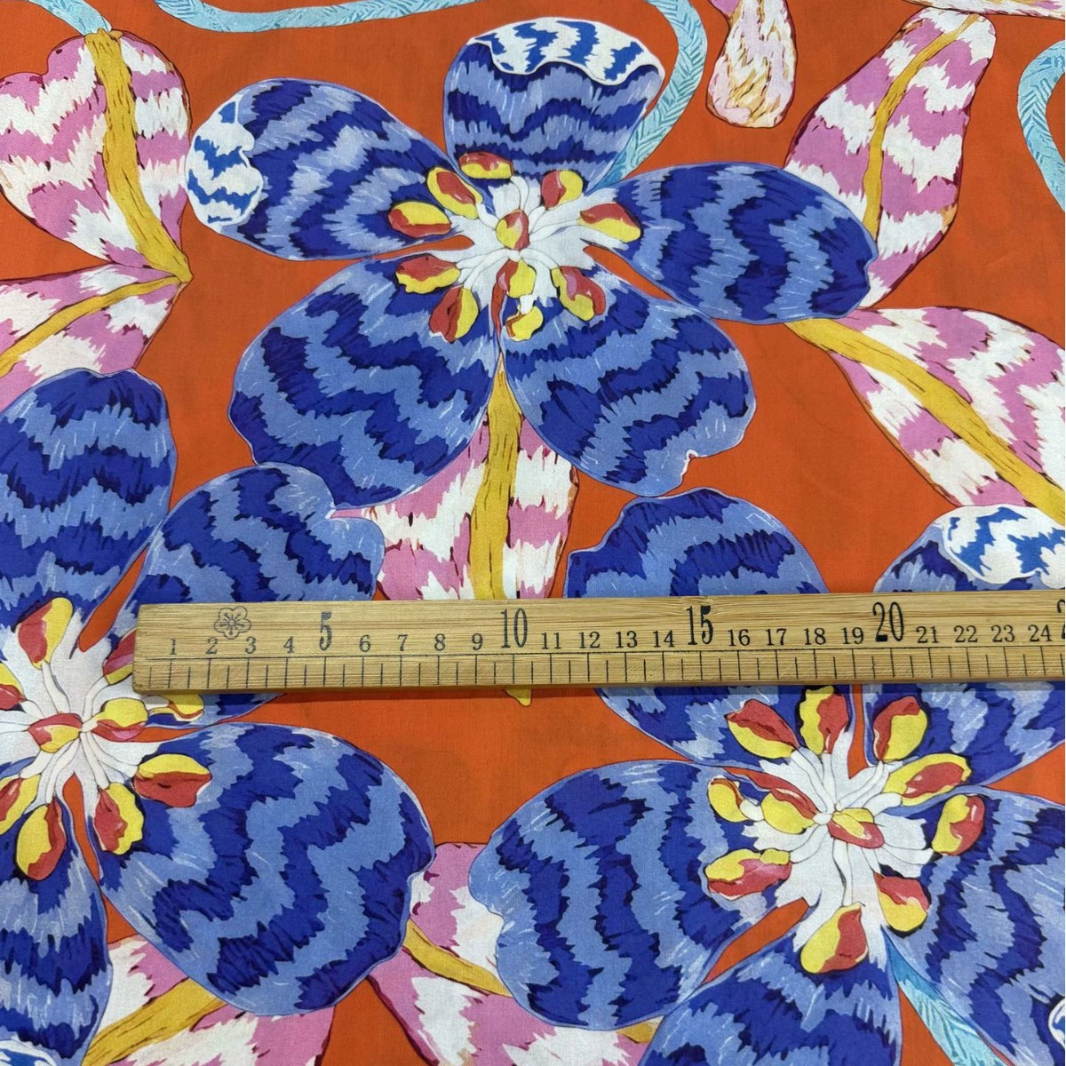Хлопок 100-слой плотности поплин Liberty pattern Leading Lady (красная нижняя Xinjiang длинноволокнистый хлопок)