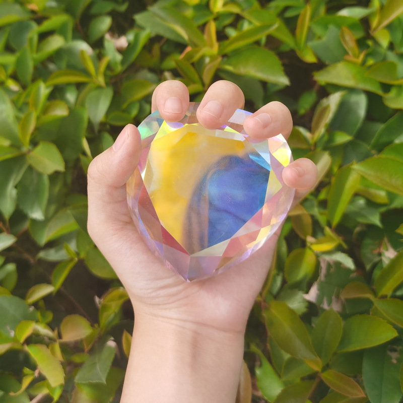 Transfronterizo arte de uñas de mano de melocotón corazón decoración de diamantes modelo de mano Pantalla de tiro en forma de corazón diamante brillante 8cm color mágico