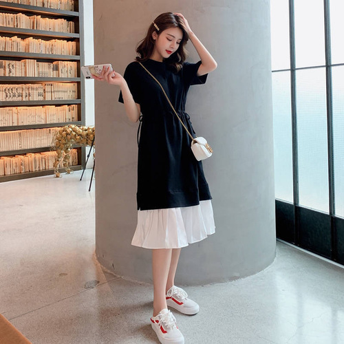 Plus-size, Korean-style, loose-fitting, patchwork faux two-piece midi dress—above-the-knee, casual design—for summer maternity wear