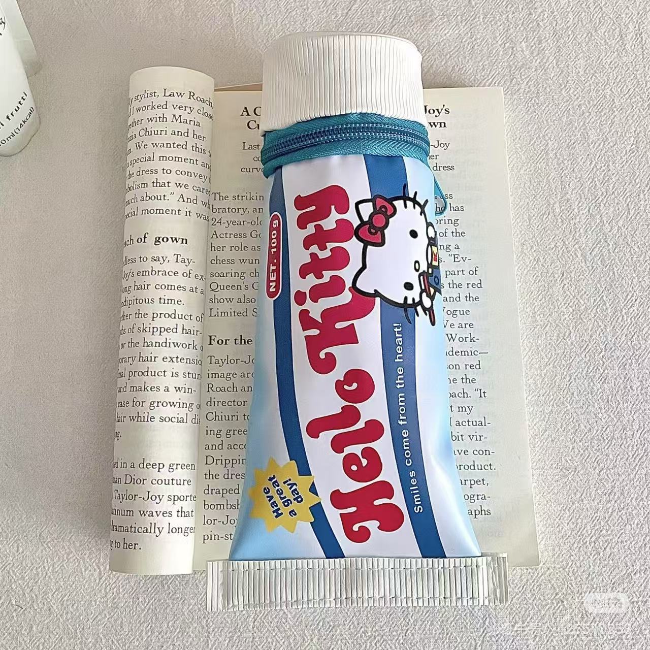 Bolsa de lápiz de pasta de dientes creativa, extraña caja de escritorio de estudiantes, caja de papelería, bolsa de almacenamiento de Jiangxi