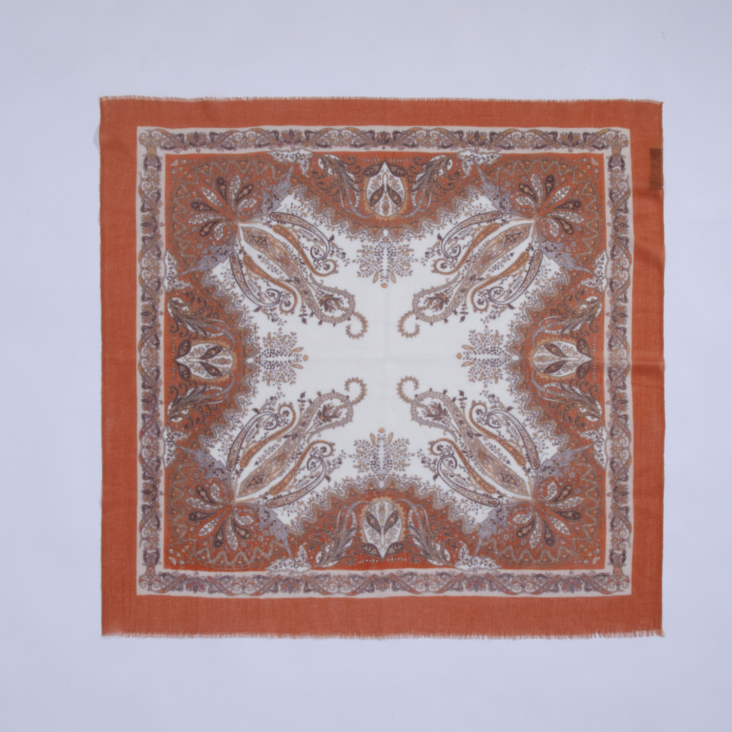 Versión coreana de la nueva bufanda de seda cuadrada pequeña de cachemira pura de 70cm impresa, bufanda de flor de anacardo grande, disponible en stock transfronterizo