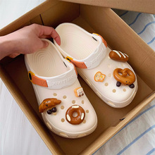 可爱吐司面包沙滩凉拖学生包头个性舒适海边新款夏男女情侣洞洞鞋