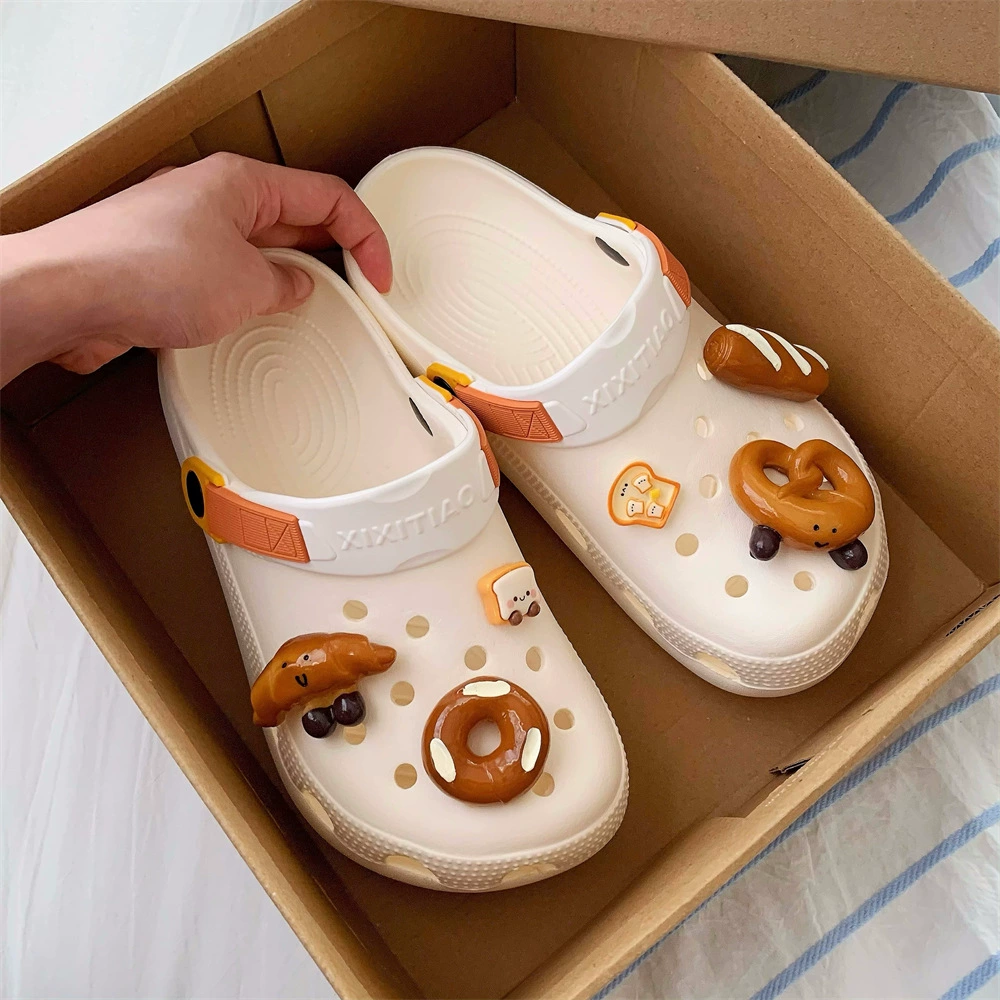 Милые пляжные сандалии из тостового хлеба, студенческие закрытые сандалии, удобные новые летние мужские и женские сабо для пар.