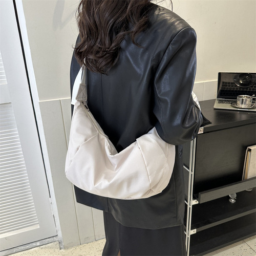 New solid color women's crossbody bag nylon dumpling bag versatile shoulder bag for women wrinkled small cloth bag trendy wholesale