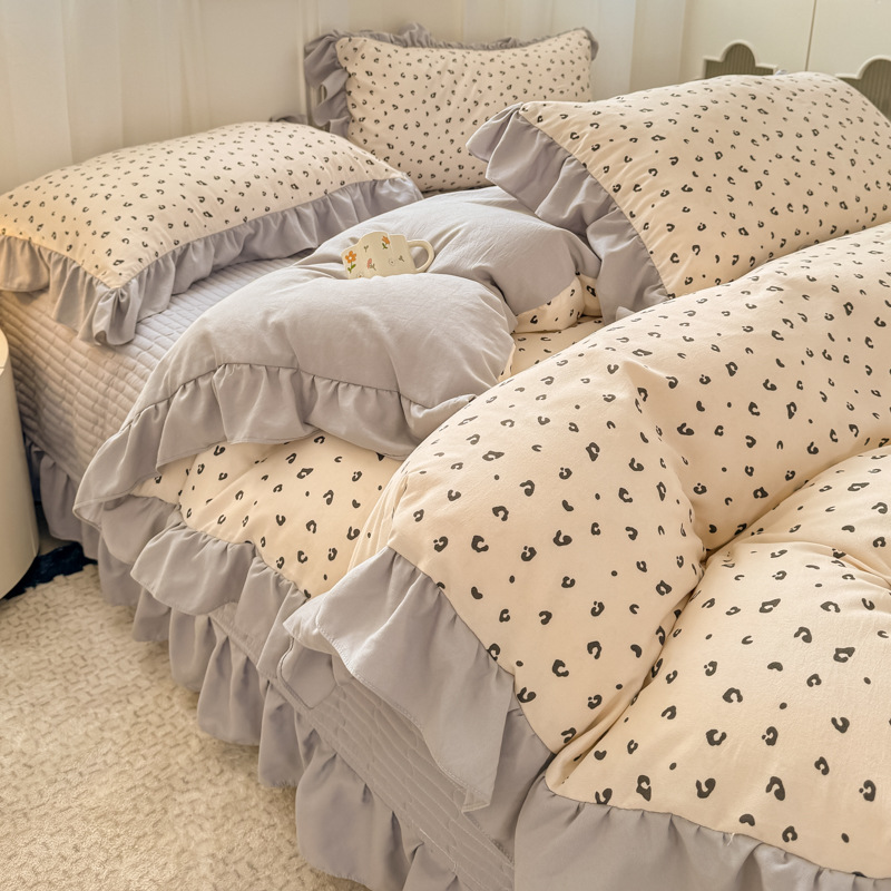 Algodón de punto de estilo coreano cubierta de cama de encaje de cuatro piezas madre y bebé puede ser pura princesa encantadora artesanía de encaje pastoral