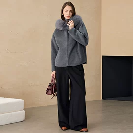 女式毛呢外套;女式羊绒衫;女式针织衫