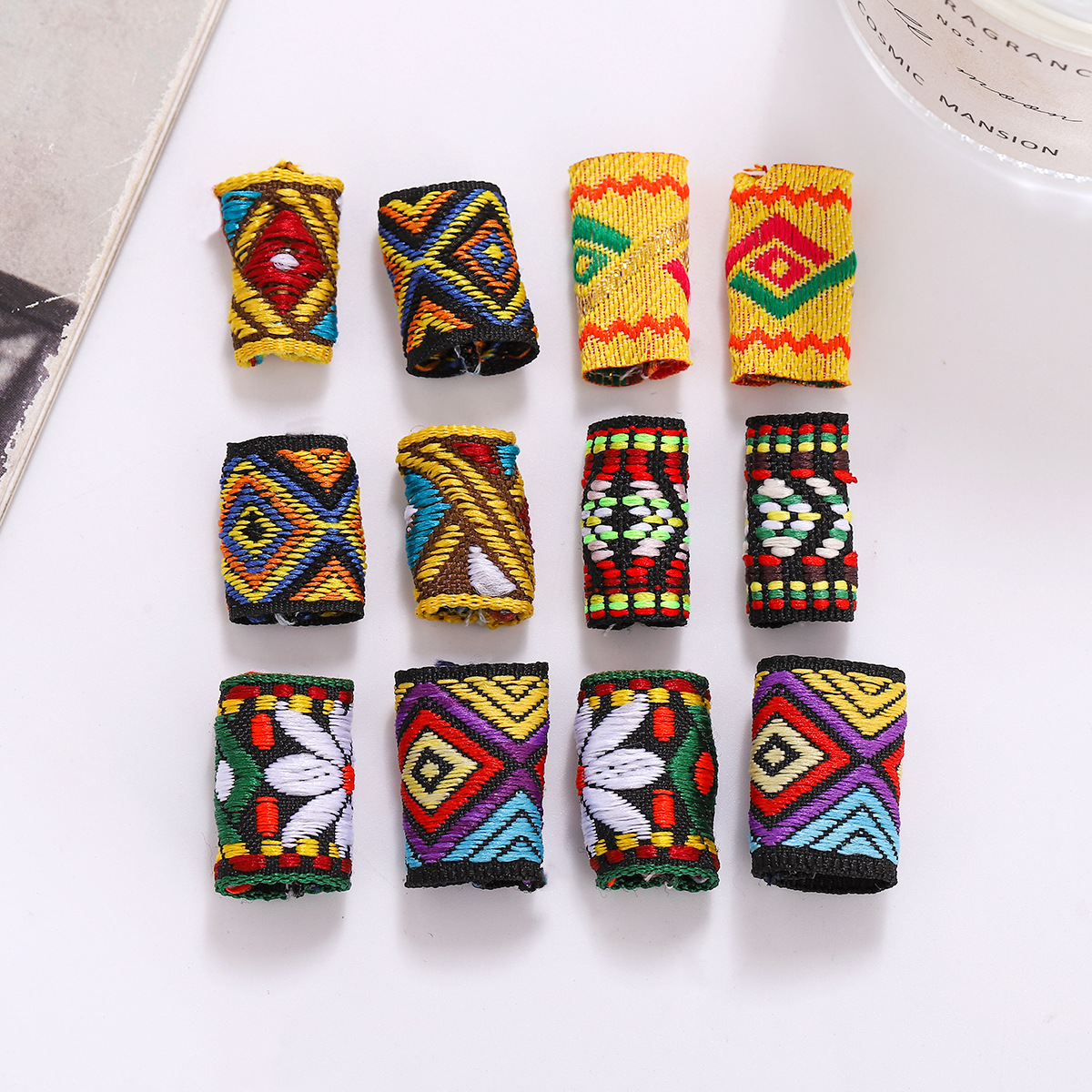 Trenza sucia Africana reggae peluca decoración tela de color anillo de pelo hebilla de pelo anillo de pelo tocado anillo de pelo joyería trenza sucia