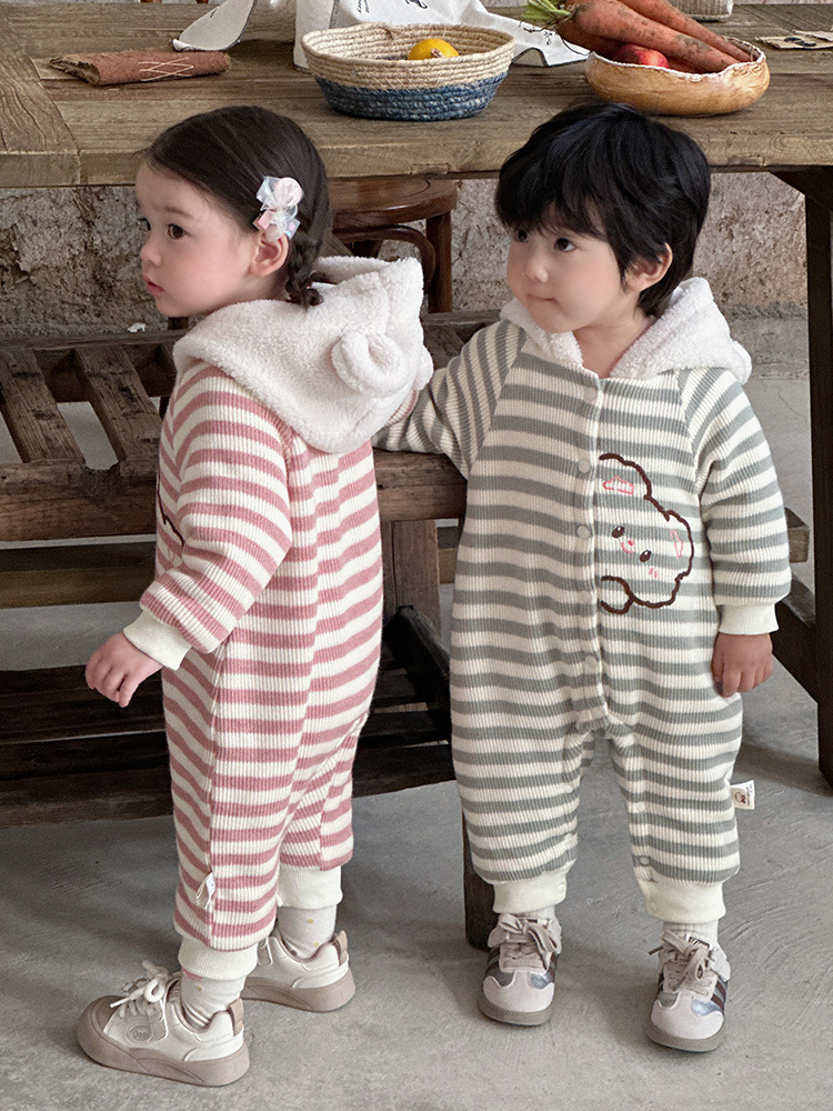 Ropa de bebé otoño e invierno oso a rayas mono clip de bebé escalada de algodón ropa de invierno super lindo y grueso cálido mameluco