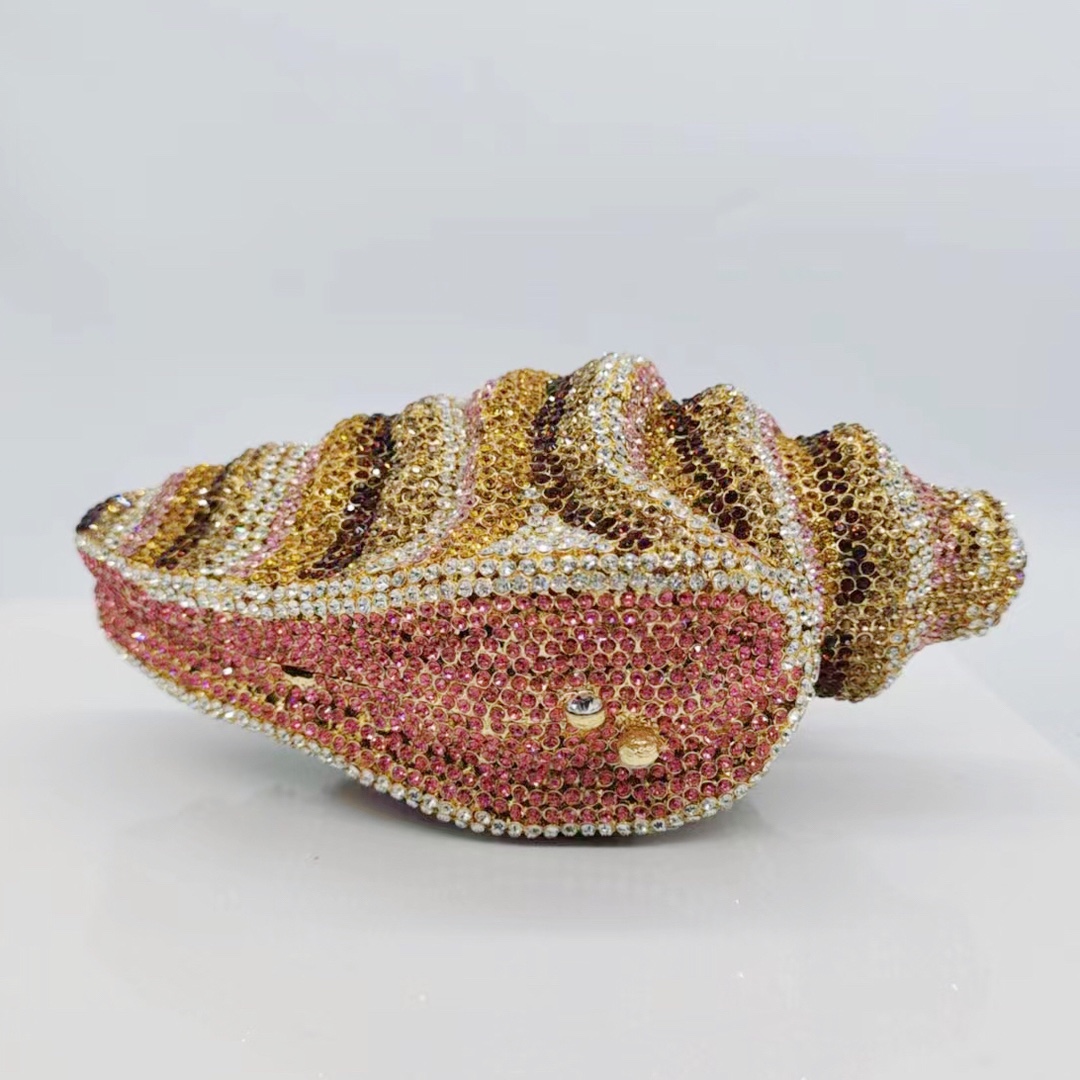 547g Weight Synthetic Leather Lining Material Rhinestone Fashion Element Magnetic Buckle Closure Type / Strap Type Evening Bag Bags Type Holiday, Party Occasion Metal Material Conch Pattern All Seasons Season Women's Gender Elegant Style Other Shape Small Size Metal Conch Rhinestone Evening Bags 21