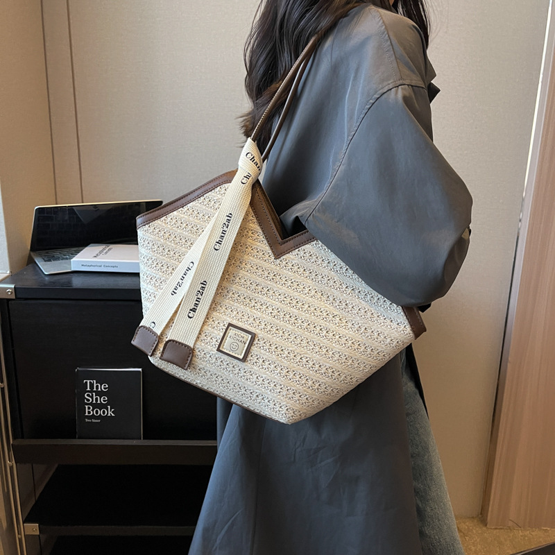 Women's Woven Straw Bag Large Capacity 2026 New Summer Beach Shoulder Bag Vacation Commuter Tote Bag - Thumbnail 7