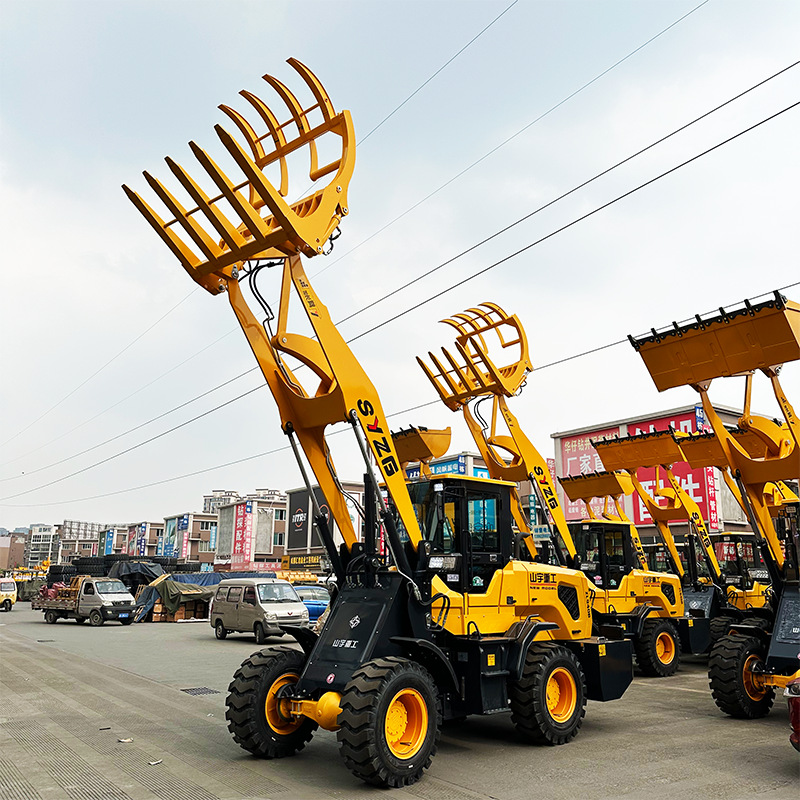 ɽ���ع�װ�ػ������е�ץľ��20�ӳ���С����