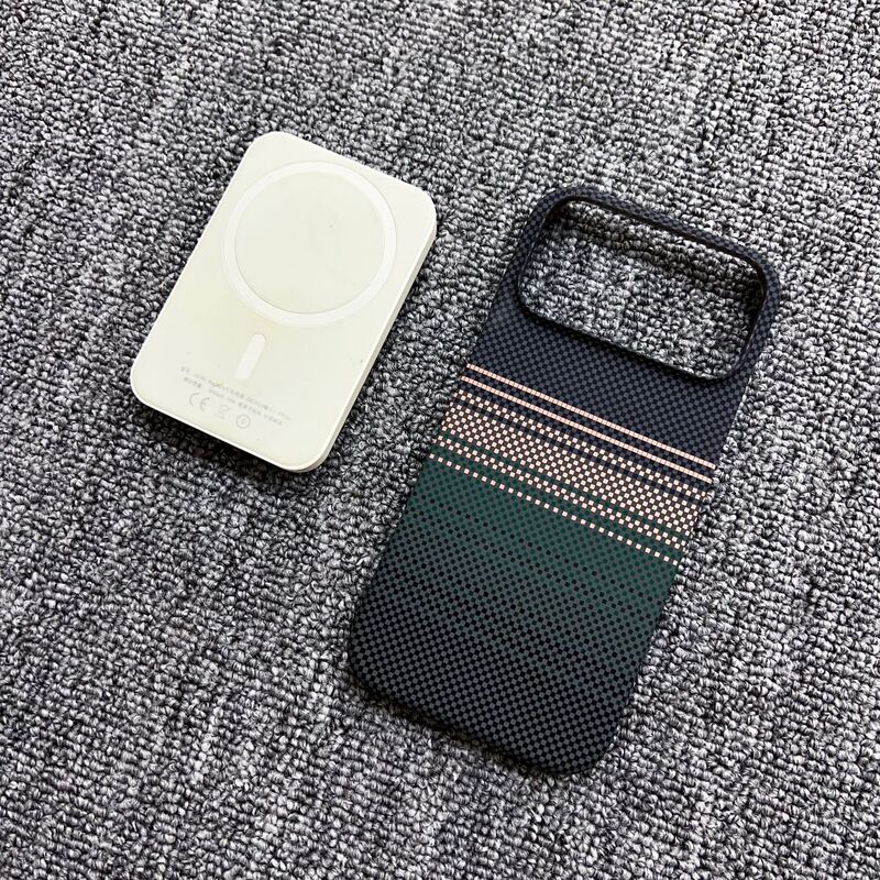 iPhone17ProMax碳纤维纹理手机壳磁吸半包苹果16磨砂PC超薄保护套|undefined