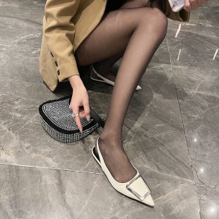 Fairy French style Baotou sandals for women 2024 new spring/summer square buckle pointed sandals, simple and elegant_voghion.com