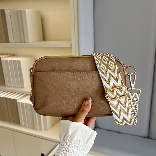 2025 Women's Crossbody Bag Simple and Versatile Soft Leather Small Square Bag Casual Wide Shoulder Strap Single Shoulder Bag