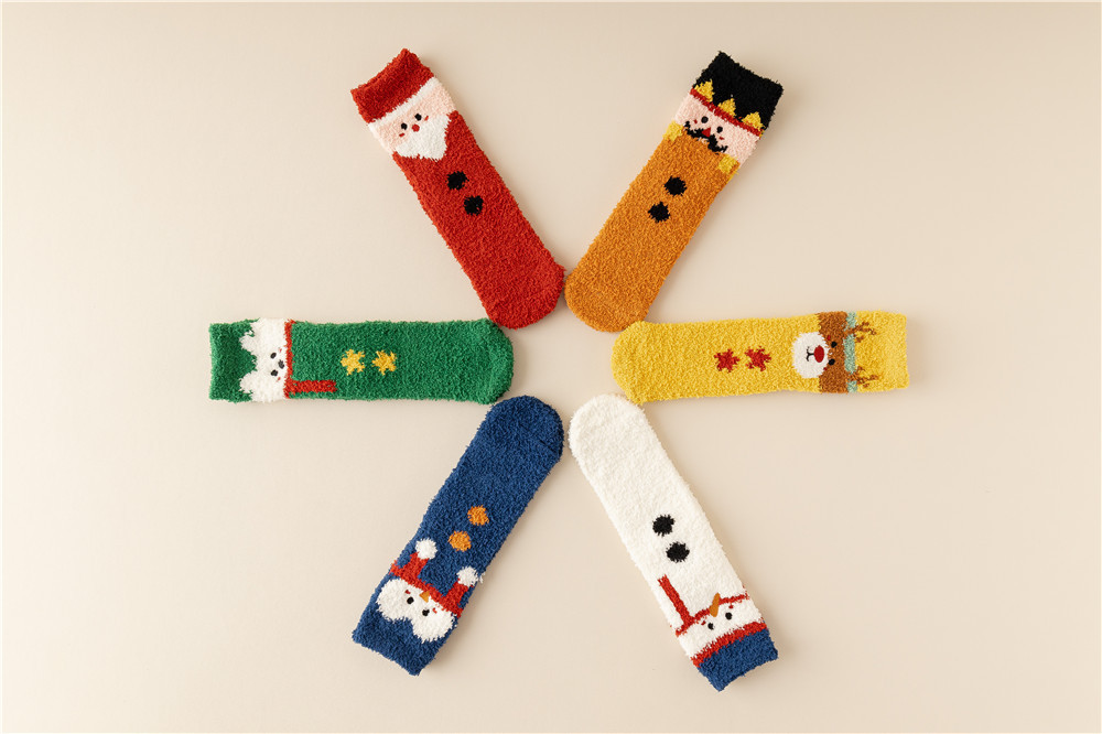 Women's Cartoon Style Cartoon Polyester Crew Socks A Pair display picture 7