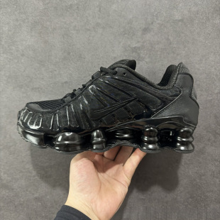 Shox�������ɾ������ʿ������ĥ͸���\��Ь���Q����p������Ь