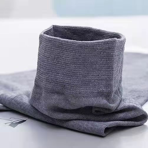 Verano hombre mediano calcetines de baño de pies calcetines de algodón mercerizado de color sólido calcetines comerciales delgadas para hombres al por mayor