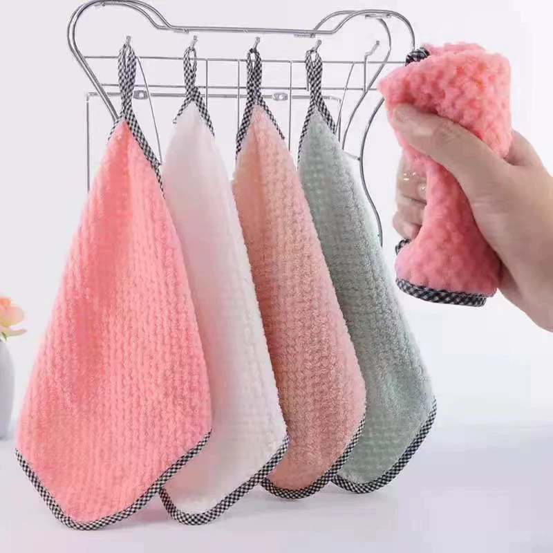 Hanging coral velvet kitchen dishcloth, water‑absorbent, plaid edge, 25×25×1 cm