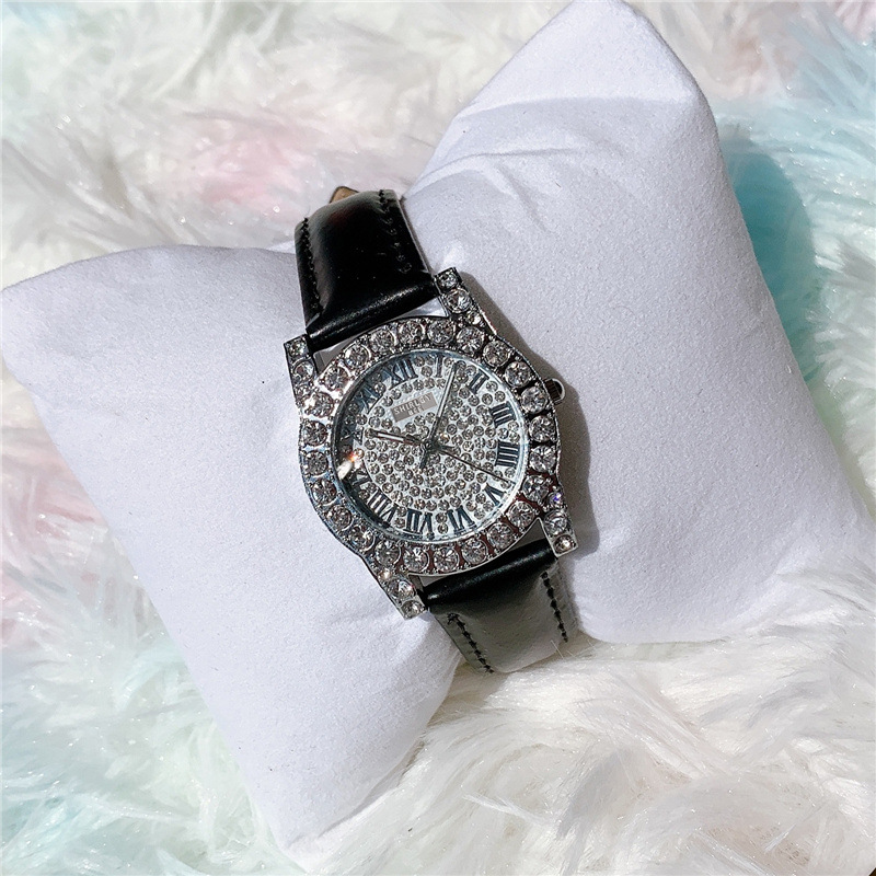 Fashion Geometric Buckle Quartz Women's Watches display picture 13