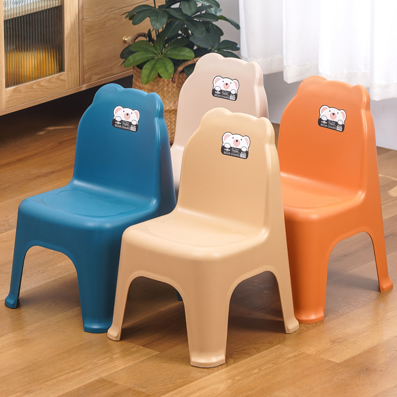 플라스틱 곰 다시 의자 성인 어린이 집 야외 식당 의자 현대 간단한 대형 마구간 만화 의자