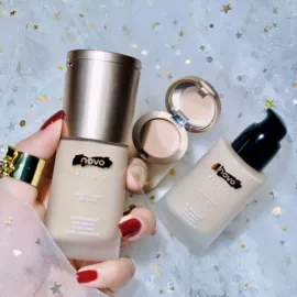 眼影;唇釉;眉笔/眉粉