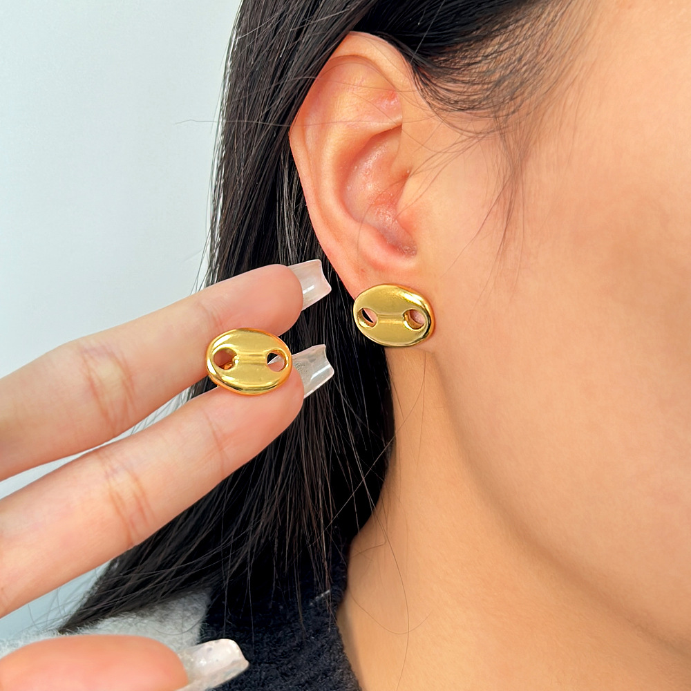 1 Pair Retro Simple Style Geometric 304 Stainless Steel 18K Gold Plated Ear Studs display picture 2