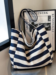 (Wholesale), capacious shopping bag, one-shoulder bag