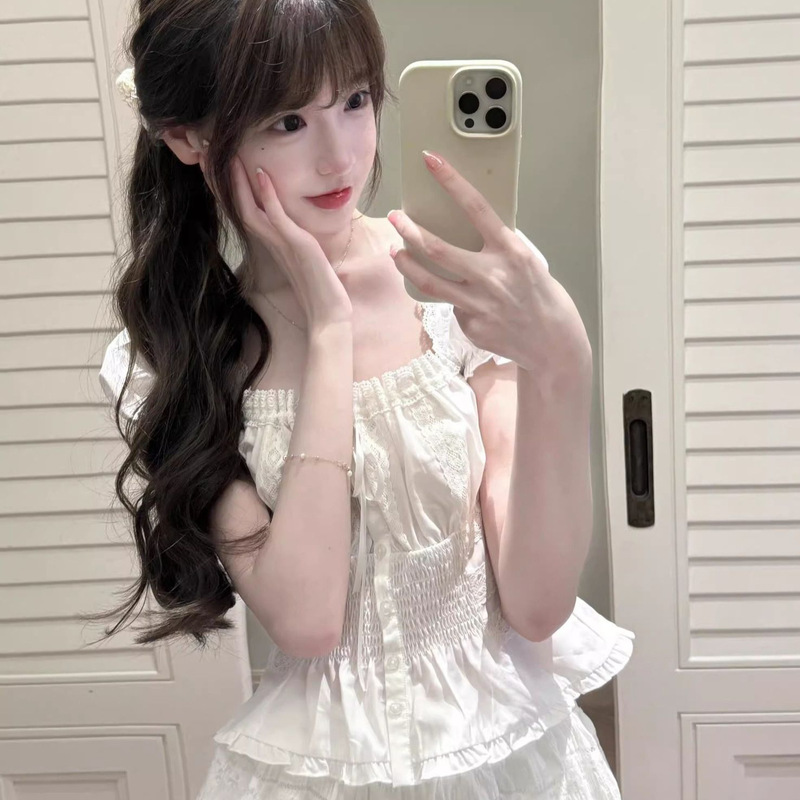 Summer College Style White Puff Sleeve Shirt for Women, Lace Splicing Short-Sleeved Shirt, Slim Fit French Style Top