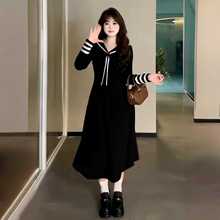 大码巨好看的早秋连衣裙女新款胖mm收腰显瘦海军领气质黑色长裙子