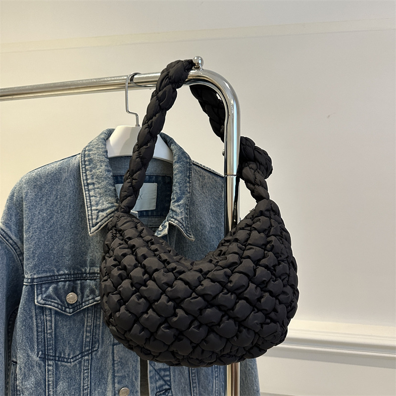 Pleated Dumpling Shoulder Bag For Women Versatile Cloud Handbag_voghion.com