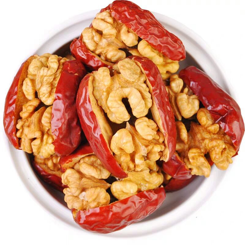 Stapled-date and Walnuts, 500g, Xinjiang Jujube and Walnut Hug, Independent Packaging of Date and Walnut