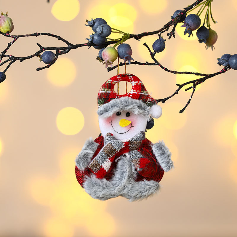 Decoraciones de Navidad anciano muñeco de nieve ciervo regalos de Navidad pequeño colgante muñeca de peluche colgante de árbol de Navidad suministros