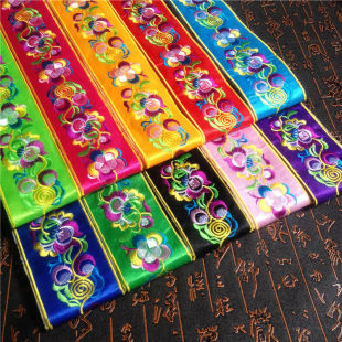 ���x���״̽��L�l�C�����N�ٔ����屳�z��߅�ŵ���Ů�ݳ����b�o��