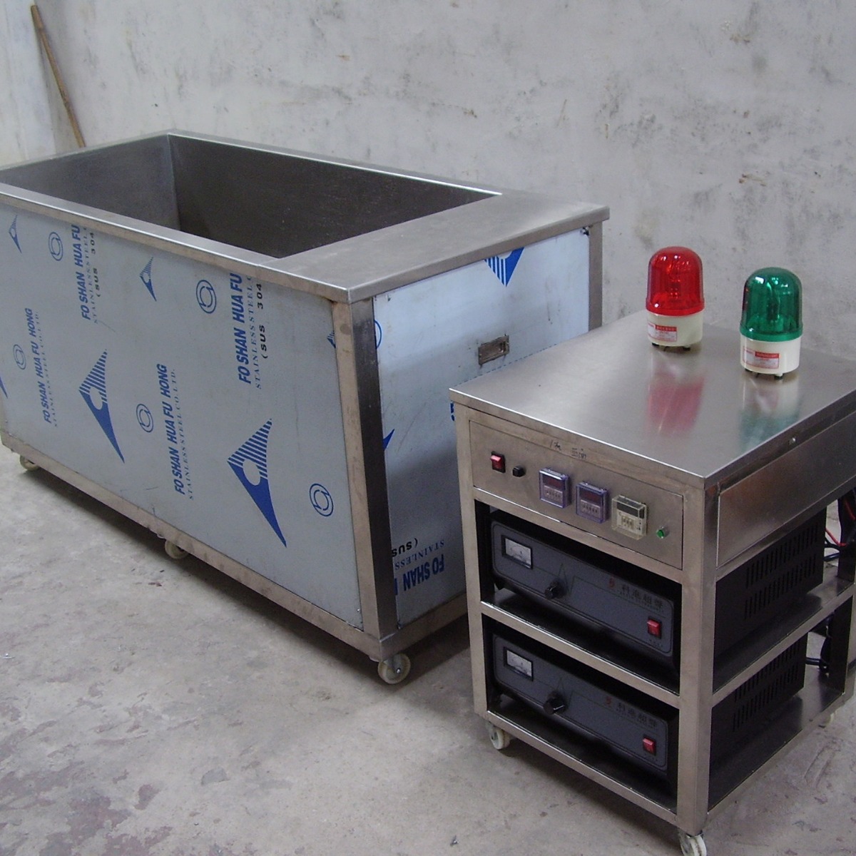 五金除蜡超声波清洗机自动清洗工业滚筒金属仪器设备一体式清洗器