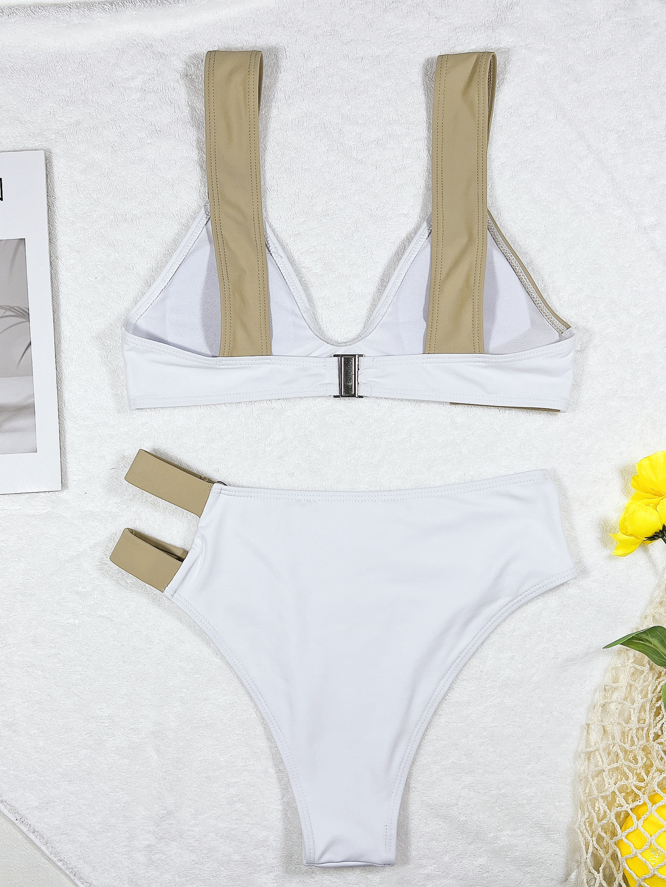 Seperated White Bikini - Swimsuits - Uniqistic.com