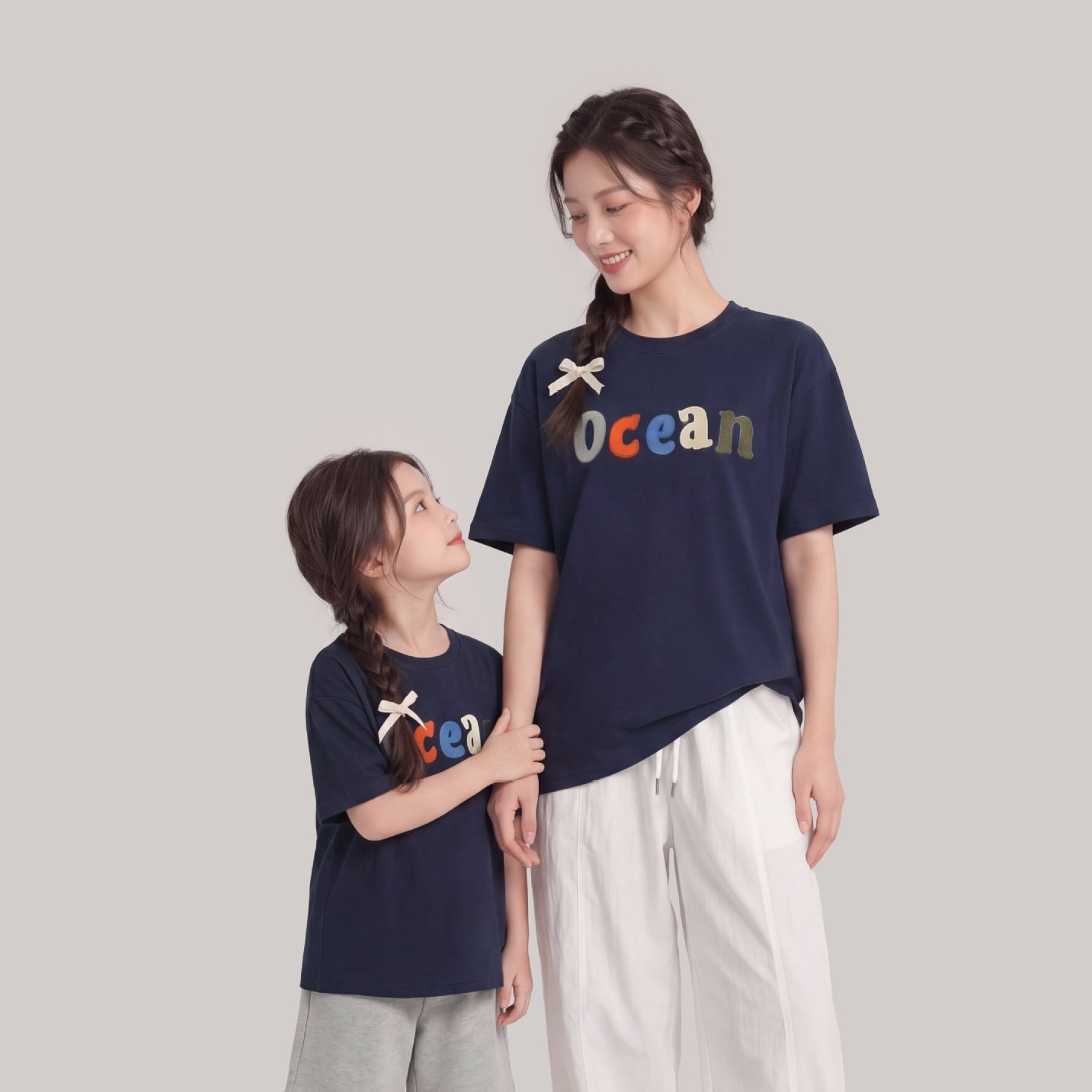 儿童短袖t恤2026夏季新款亲子装母女母子男女童休闲宽松贴布绣T恤