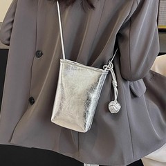ハイエンドの西洋スタイルの携帯電話バッグ女性のクロスボディ 2025 新しい夏のミニバッグウォーキングキーバッグショルダーバッグ