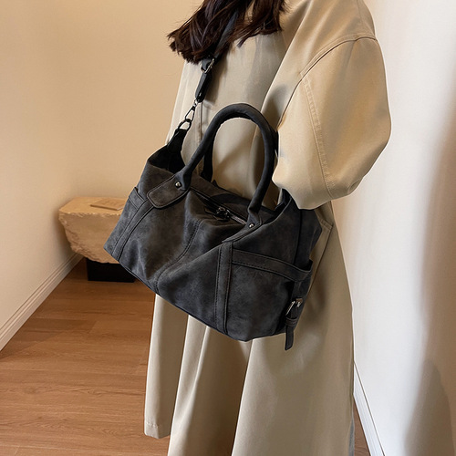 Foreign Trade European and American Retro Large Capacity Tote Bag Women's 2024 Early Autumn Style High-End All-Match Matte Shoulder Crossbody Bag