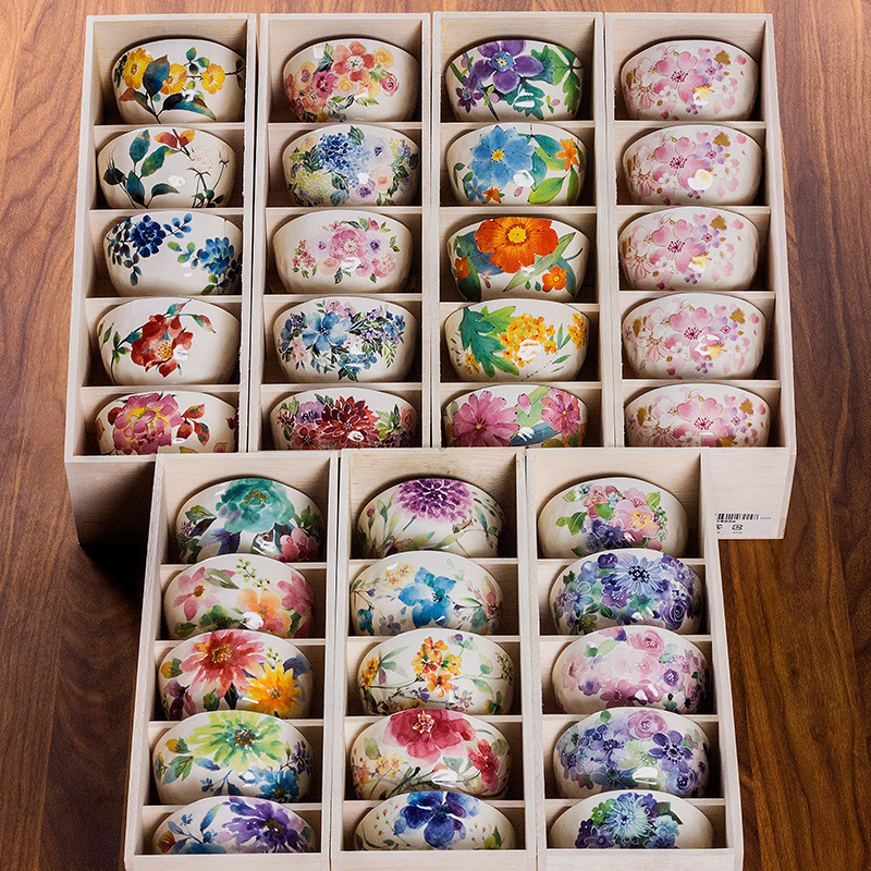 Imported Japanese Ceramic Blue Mino-Yaki Rice Bowl Overglaze Color Ceramic Bowl Japanese-Style Watercolor Flower Soup Bowl Tableware Imported Japanese Ceramic Blue Mino-Yaki Rice Bowl Overglaze Color Ceramic Bowl Japanese-Style Watercolor Flower Soup Bowl Tableware