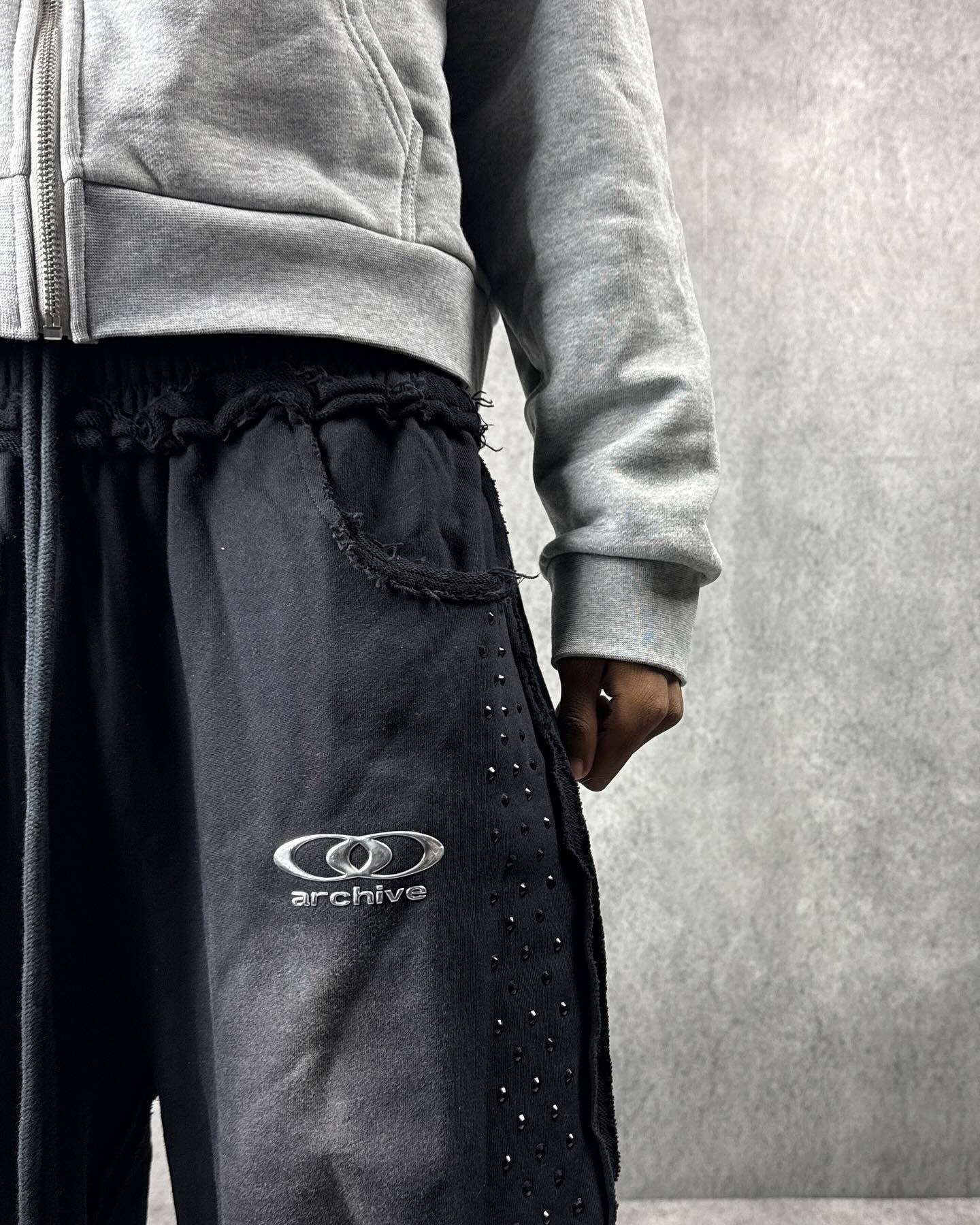 American Personalized Street Design Hot Diamond Casual Retro Loose Trend Casual Pants Straight Men's And Women's Same Trousers_viptrois.com