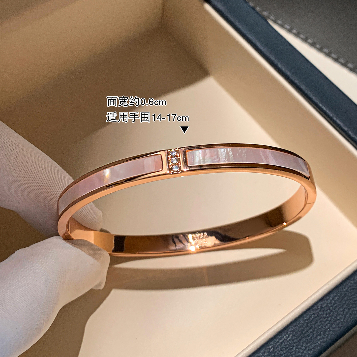 Brazalete de oro y plata rosa de fritillaria natural para mujeres 2026 nuevo nicho de lujo ligero y exquisito accesorios de pulseras superpuestas image 7