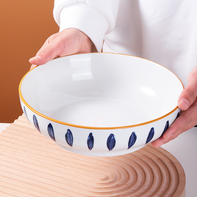 [Clearout Benefit] 9inch Chiba Ceramic Large Soup Bowl 1 Piece Hand-Painted Underglaze Color Process Microwaveable