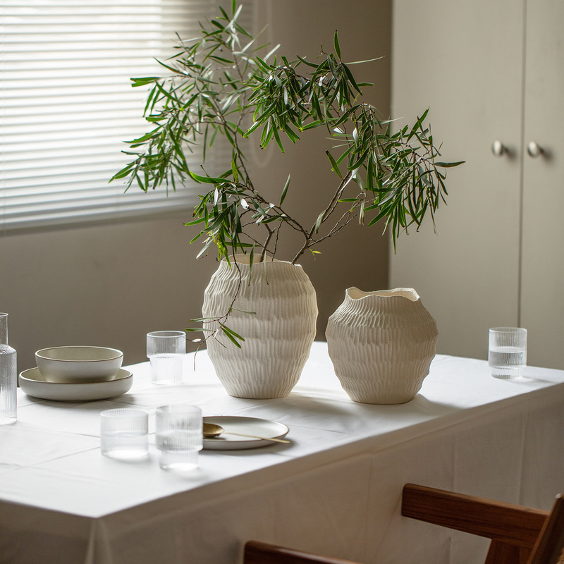 Wabi-Sabi Style White Stoneware Jar Nordic Danish Designer Ceramic Vase Decoration B&B Tea Room Hotel Set