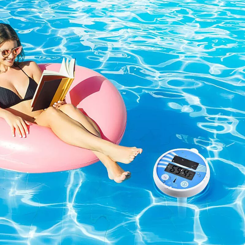Swimming pool solar-powered, thermometer