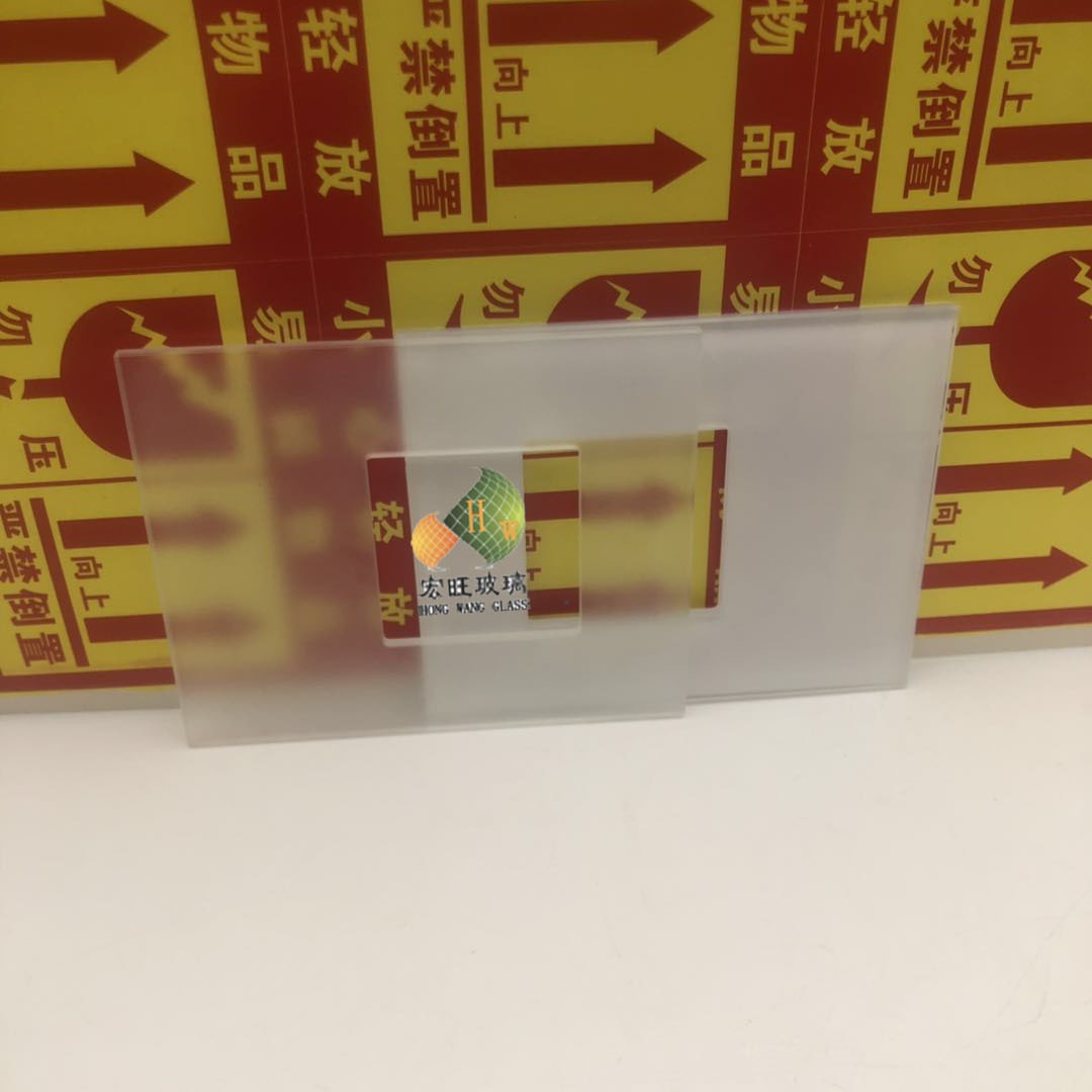 批量生产86开关面板钢化玻璃 2mm和3mm厚超白材质多色丝印玻璃厂